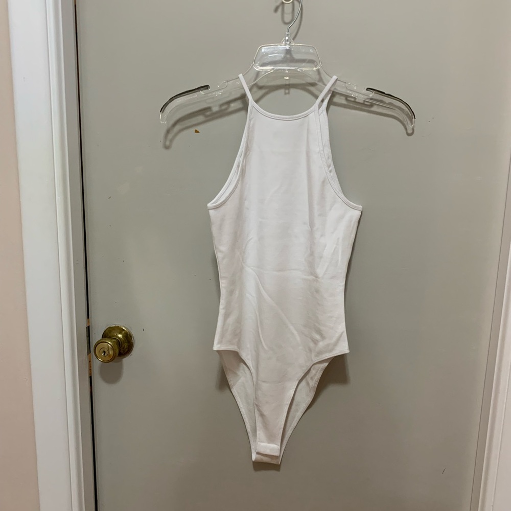 NWOT Zara Halter style bodysuit